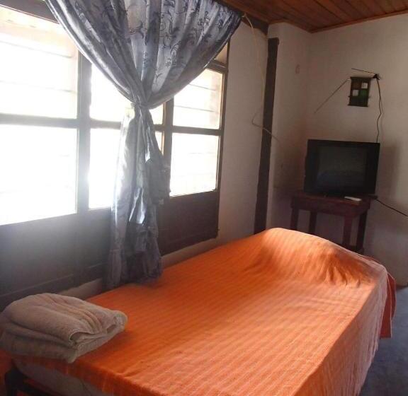 バルコニー付き１ベッドルームアパートメント, El Garaje Hostal