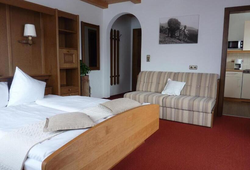 إستديو قياسى مزود بشرفة, Haus Blatthofer