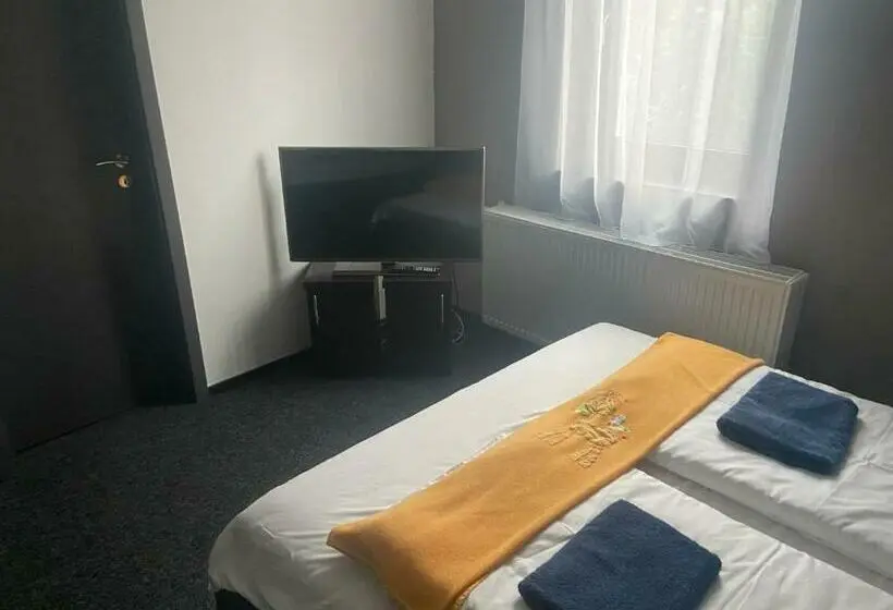 Huoneisto 1 Makuuhuone, 4 Hálószobás Pihenj Meg Vendégház