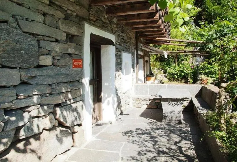 1階の1ベッドルームアパートメント, Rustici Della Verzasca Ferien Wohnungen