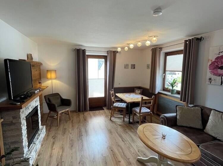 マウンテンビューファミリールーム, Gästehaus Gastl