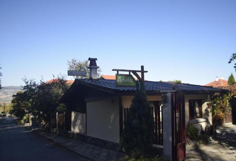 اتاق استاندارد با بالکن, Guest House Zdravets