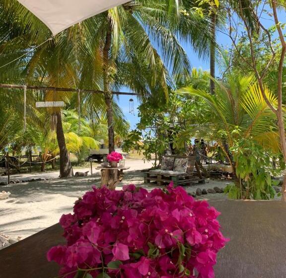 اتاق استاندارد, Kahanbu Ocean View