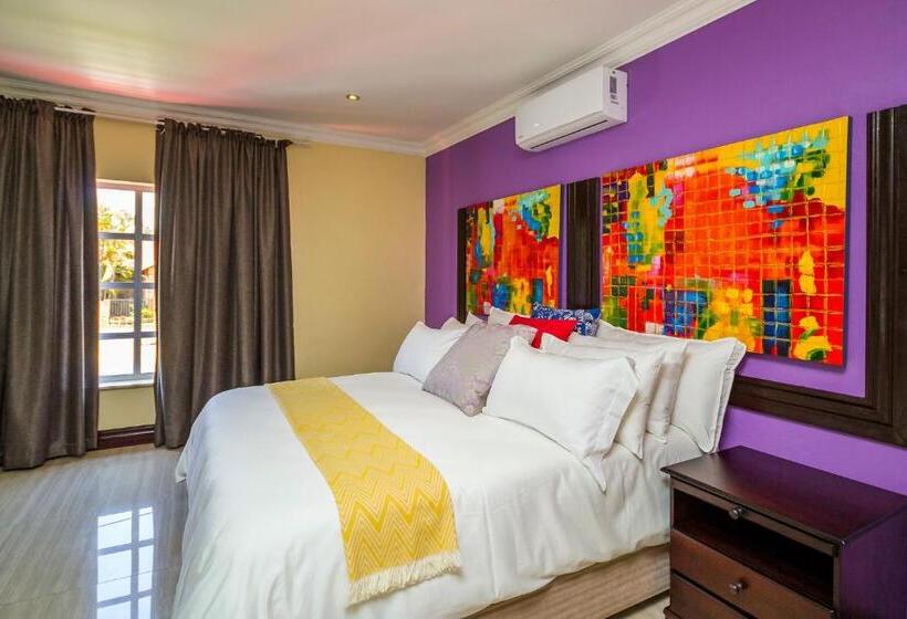 Номер Deluxe с Балконом, Victorian Guest House