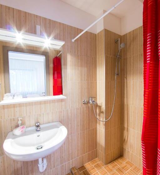 スタンダードルーム, Vándor Vendégház