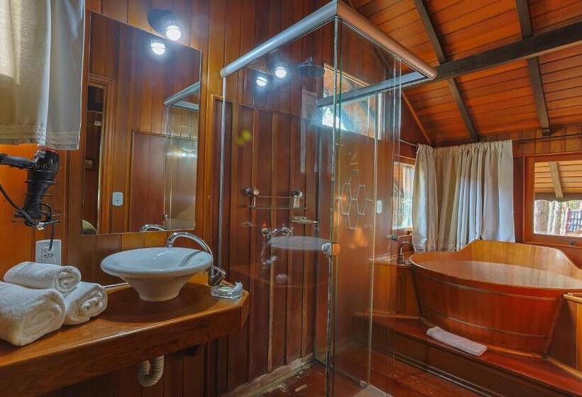 غرفة ديلوكس, Pousada Cantos E Contos