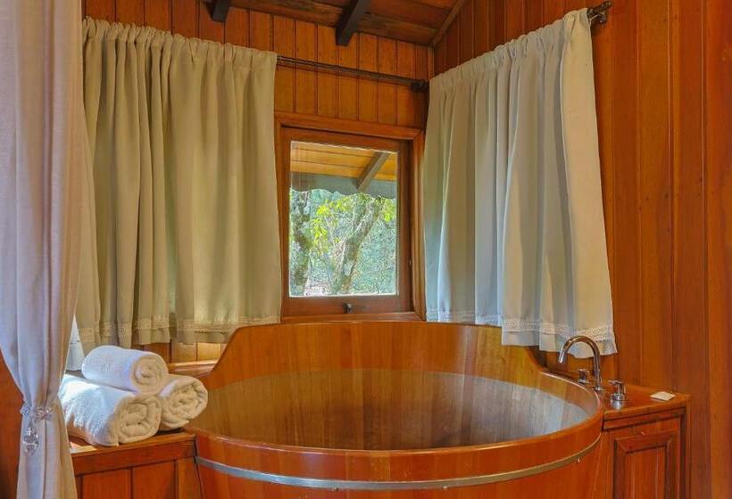 غرفة ديلوكس, Pousada Cantos E Contos