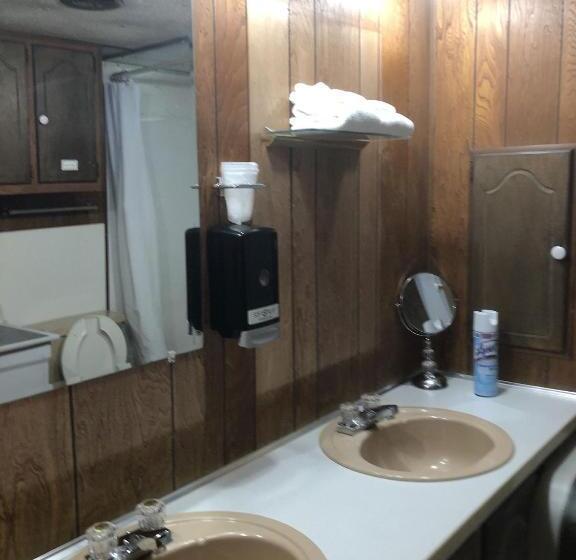 غرفة عائلية, Uncle Nicolai S Inn B&b