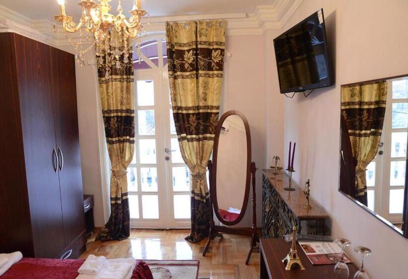 اتاق استاندارد با تخت بزرگ, Apartmani Vivaldi Niš