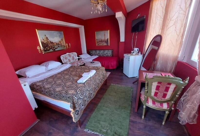 اتاق استاندارد سه نفره, Apartmani Vivaldi Niš