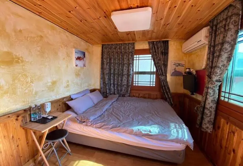 Standard-huone, Gudeok Guesthouse