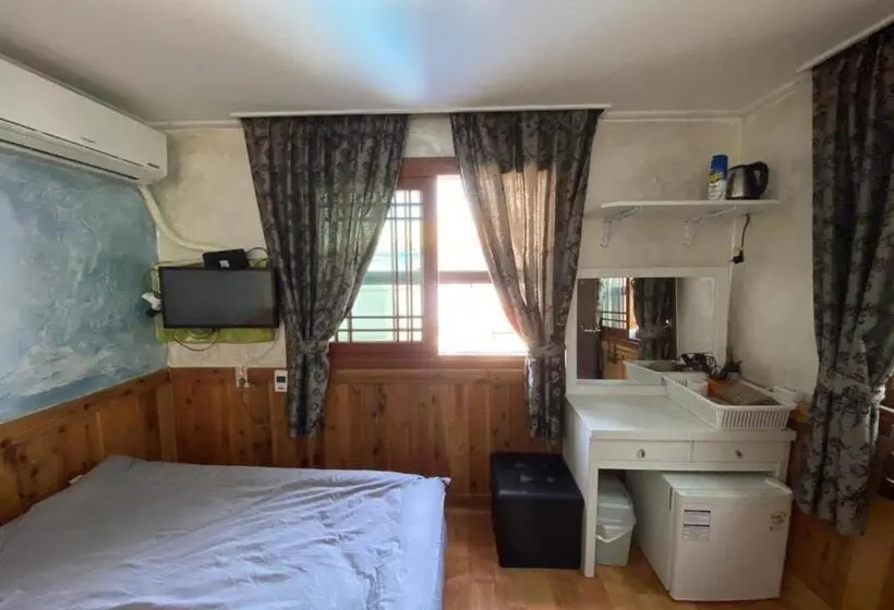 Standard Yhden Hengen Huone, Gudeok Guesthouse