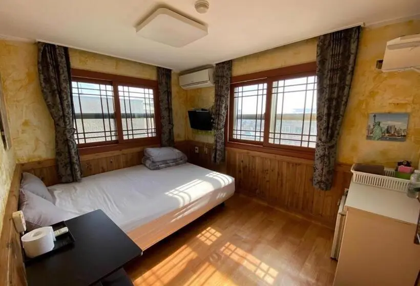 Standard Yhden Hengen Huone, Gudeok Guesthouse