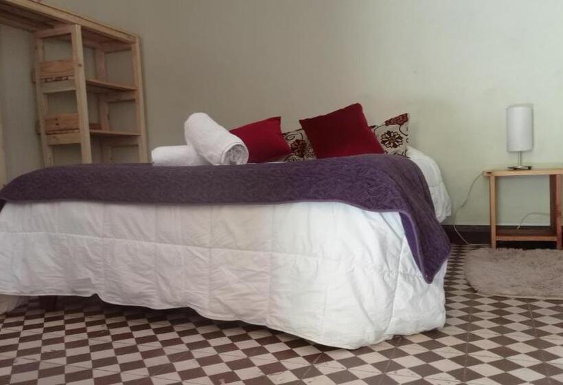 Трехместный Номер Базовый, Hostal Los Peñones