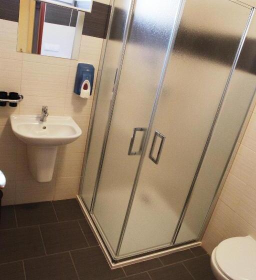 Номер Стандарт Трехместный, Penzion Taurus