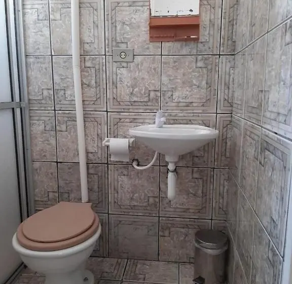 エコノミールーム, Pousada Canoas