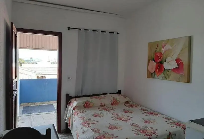エコノミールーム, Pousada Canoas