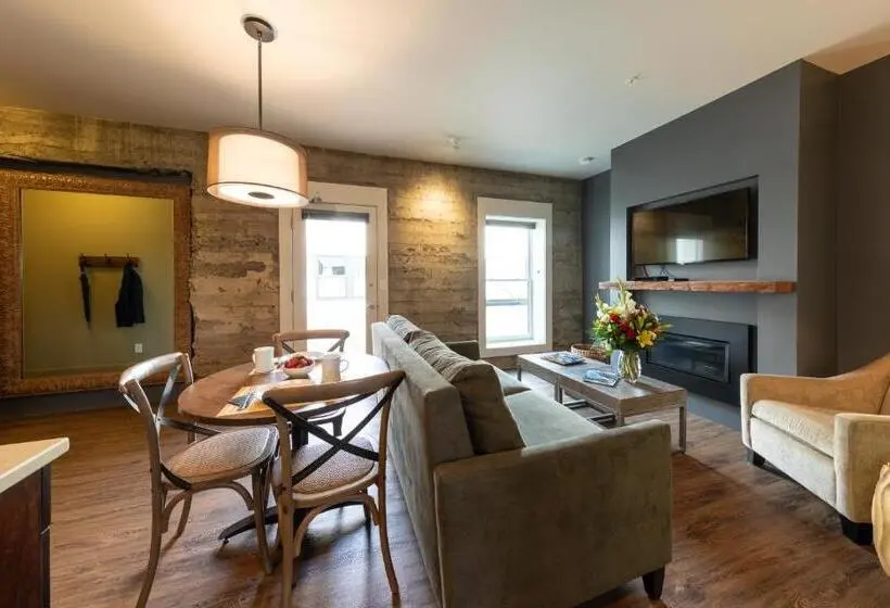 デラックススイート, Inn At Lynden