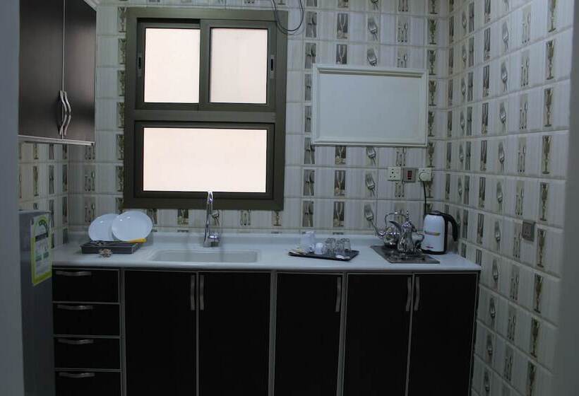 Студия Стандарт, Aros Al Faisaliah Furnished Units