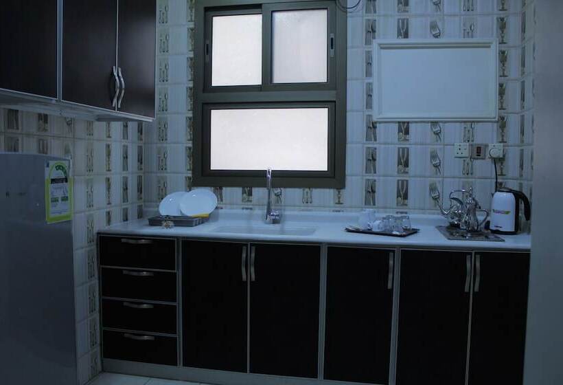Апартаменты 2 Спальни, Aros Al Faisaliah Furnished Units