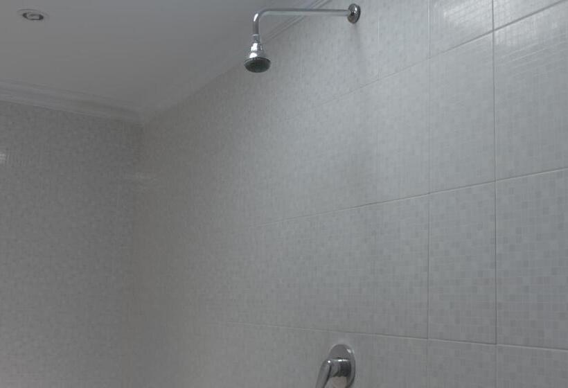 חדר סופריור נוף לגינה, Nyoman Guesthouse Canggu