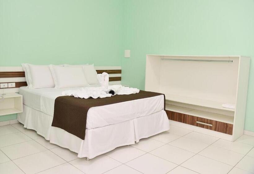 StandaardKamer, Pousada Pé De Arruda