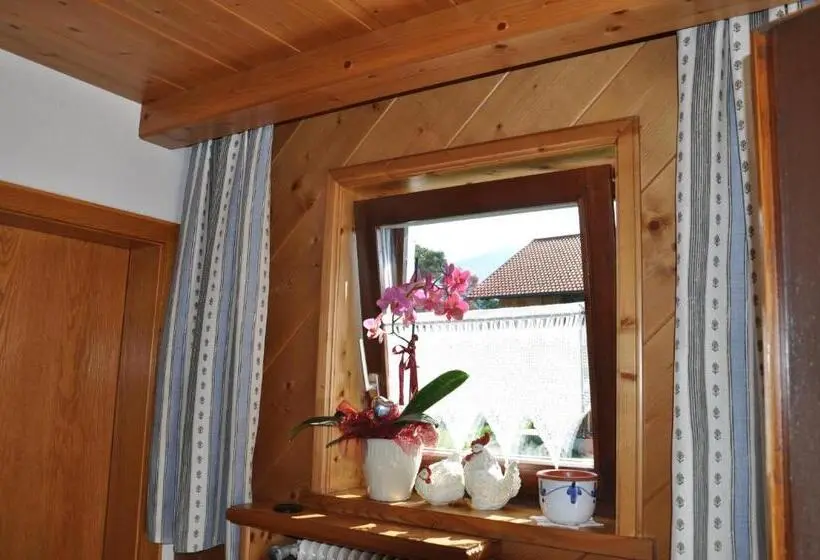 Standard-huone Jaettu Kylpyhuone, Gästehaus Mayer