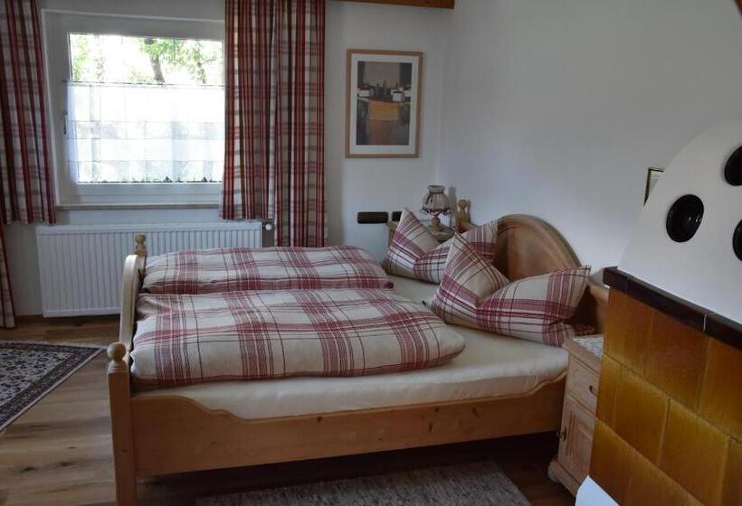 バス共有のスタンダードルーム, Gästehaus Mayer