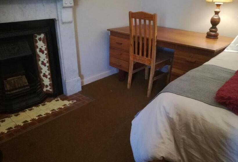 스탠다드 룸 킹사이즈 침대, House On Plein