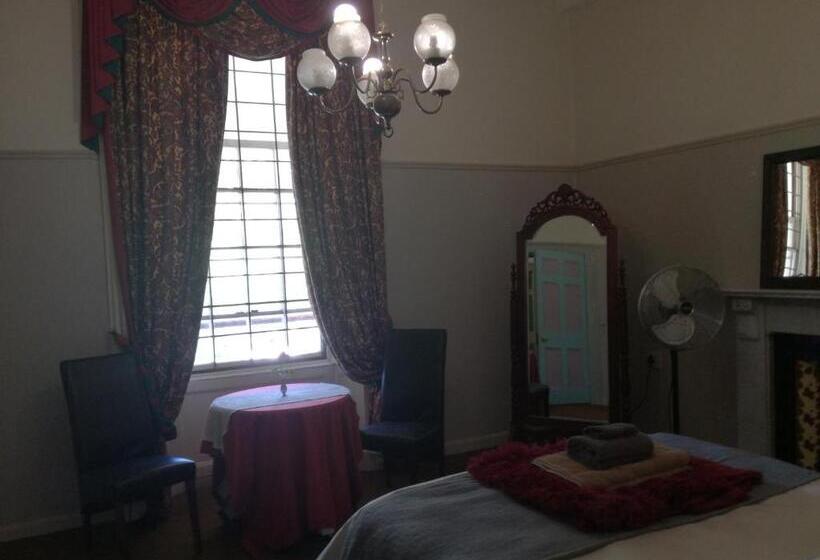 스탠다드 룸 킹사이즈 침대, House On Plein