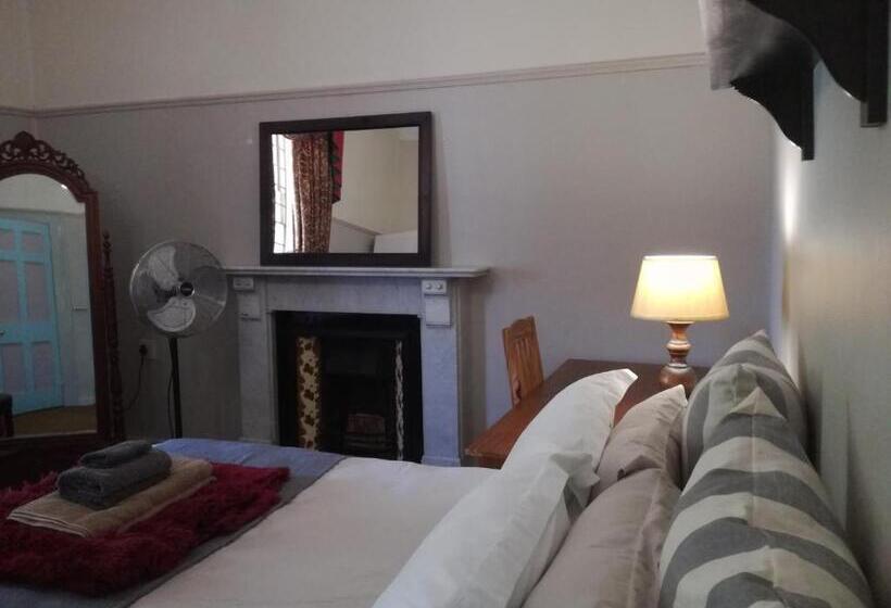 스탠다드 룸 킹사이즈 침대, House On Plein