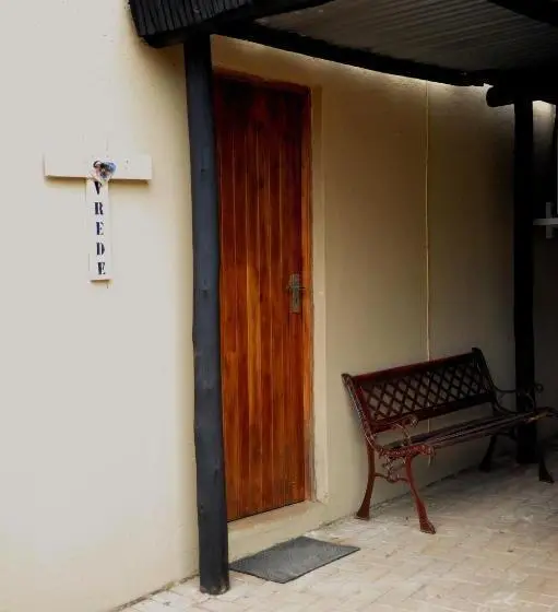 スタンダードシングルルーム, Palmwag Tzaneen