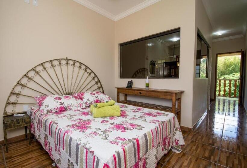 带按摩浴盆的套房, Pousada Luar Do Sertão