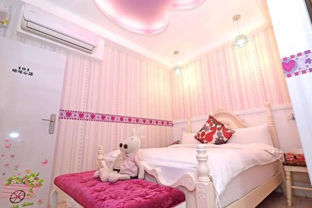 اتاق استاندارد, Qing Noise Villas