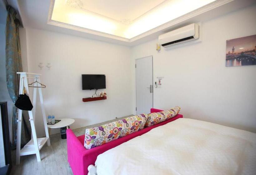 اتاق استاندارد با تخت بزرگ, Qing Noise Villas