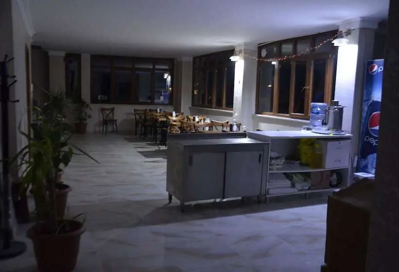 Economy Triple Room, Avsin Residence