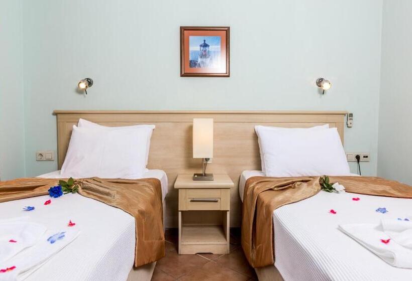 Апартаменты 1 Спальня, Lighthouse Apartments