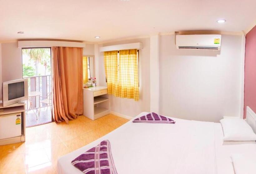 수피리어 룸, G.i Lodge