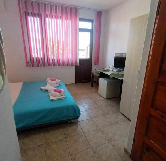 标准间带阳台, Guest House Bа́kish Obzor
