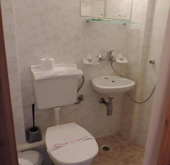 标准间带阳台, Guest House Bа́kish Obzor