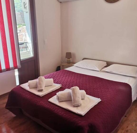 ベーシックルーム, Guest House Bа́kish Obzor