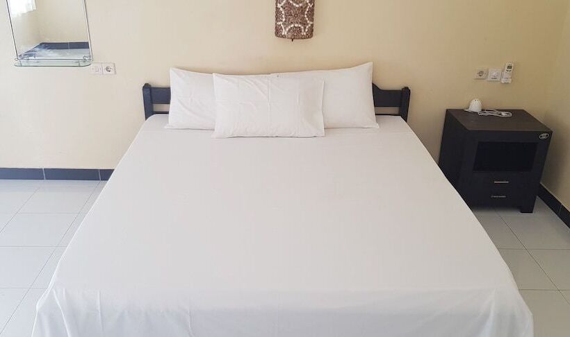 غرفة قياسية مطلّة علي البحر مزوَّدة بشُرفة, Segara Beach Inn