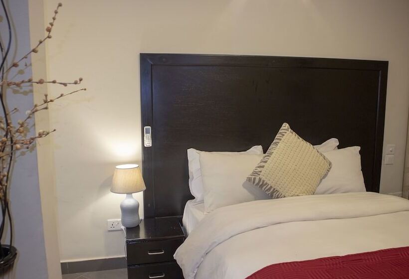 Deluxe Room, Ssnit Guest House