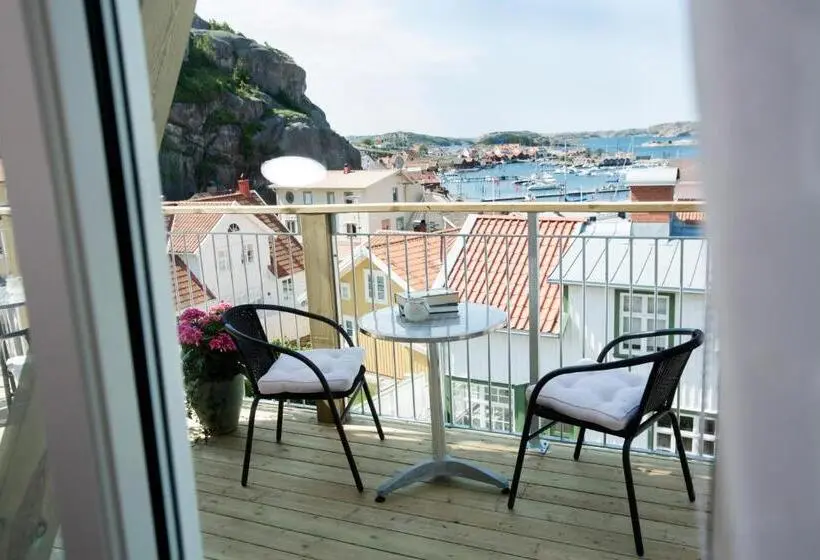 Perhehuone, Villa Evalotta