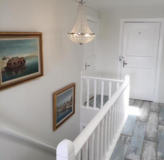 חדר סטנדרט חדר אמבטיה משותף, Villa Evalotta