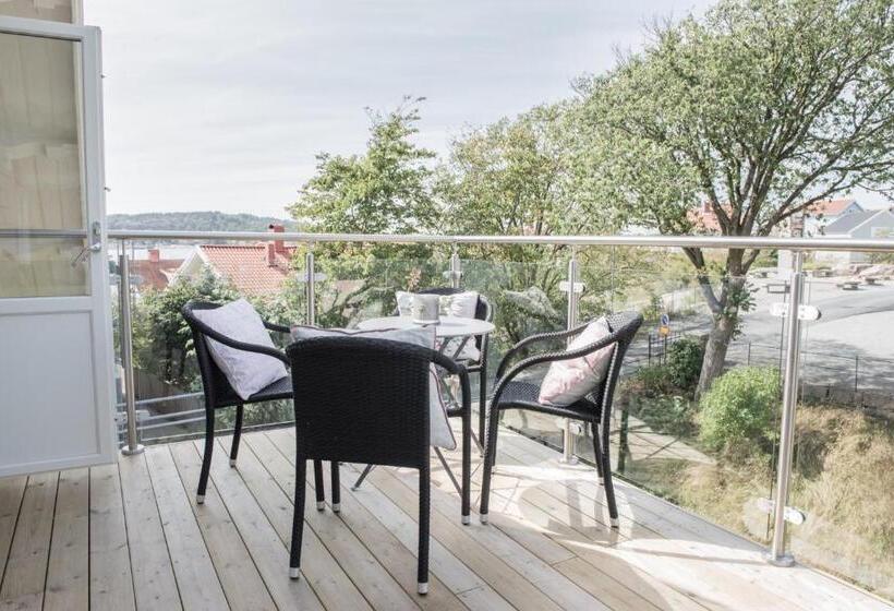 חדר משפחתי חדר אמבטיה משותף, Villa Evalotta