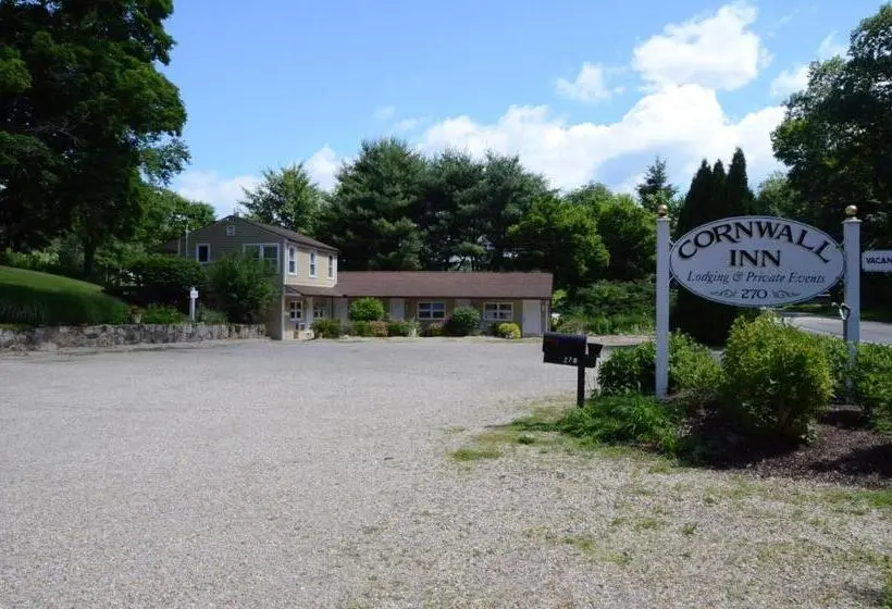Basic-huone, Cornwall Inn