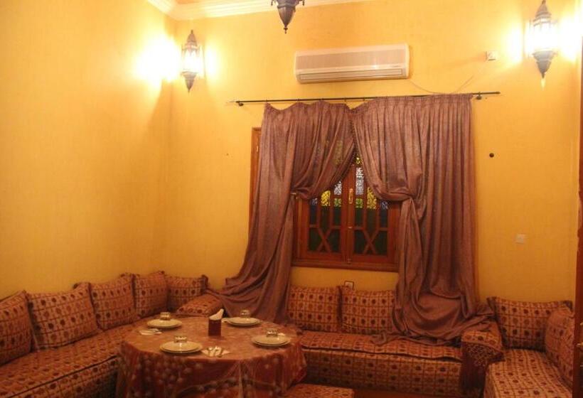 Номер Стандарт, Dar Lamrani