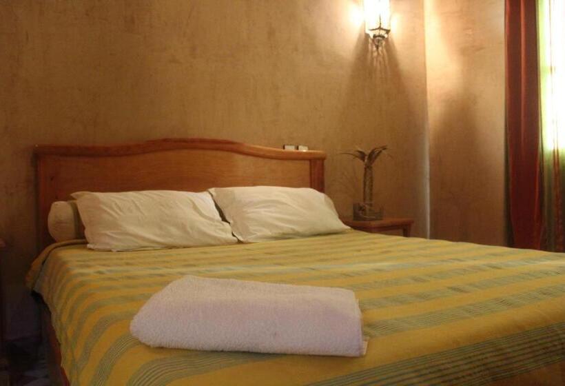 اتاق استاندارد یک نفره, Dar Lamrani