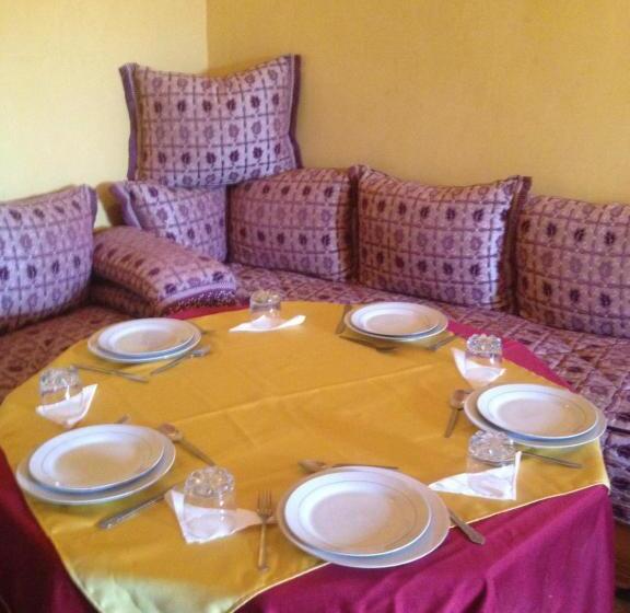 اتاق استاندارد, Dar Lamrani